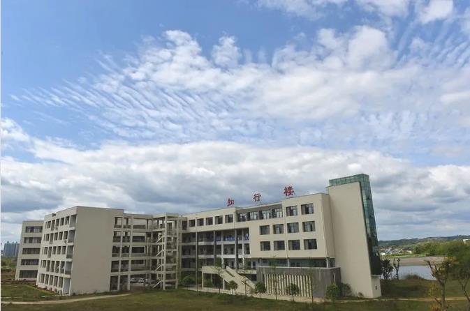南充職業(yè)技術(shù)學(xué)院校風(fēng)好不好 環(huán)境怎么樣